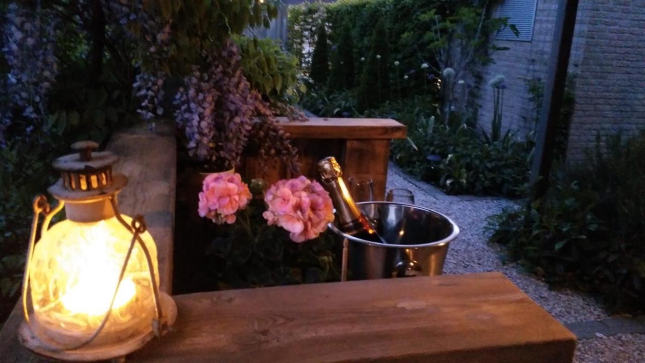 'T Voske Bed & Breakfast De Haan Exterior foto